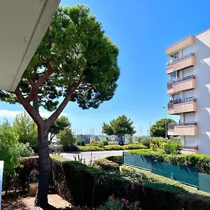  Appartamento Parking + Piscine, Confort, Proche Aeroport &